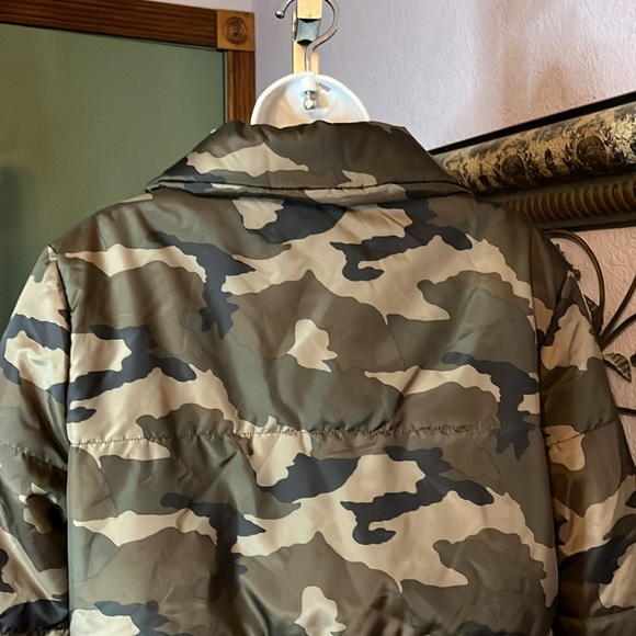 Wild Fable Camouflage Quilted Zip up Jacket Sz S - Picture 8 of 13